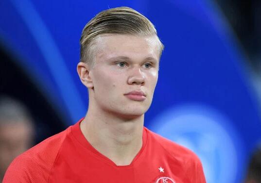 阿媒：迈阿密国际计划用梅西的名字命名新球场，以此向他致敬（阿媒：迈阿密国际拟以梅西为名命名新球场，以示致敬）