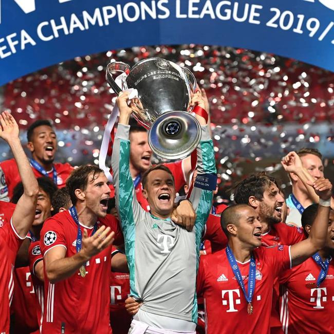 塞维利亚爆冷击败强敌震惊全西班牙（塞维利亚爆冷掀翻豪强，震撼西班牙足坛）