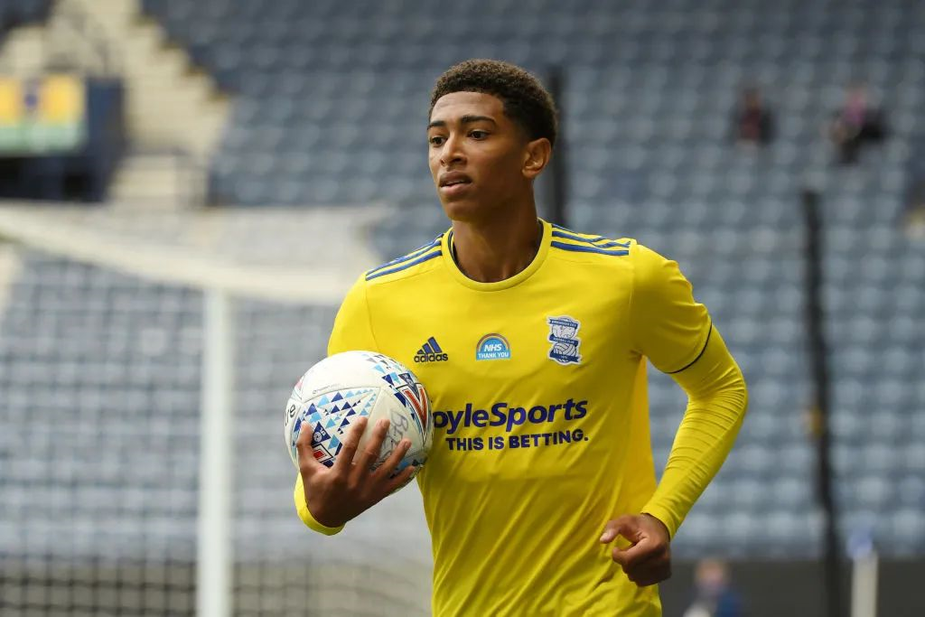 广东男篮防守稳固力克辽宁