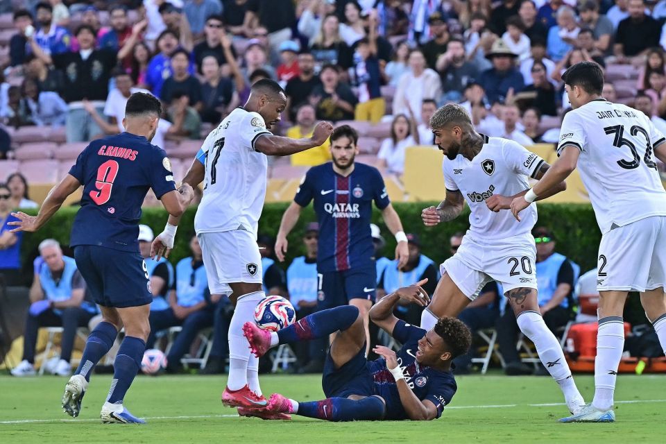 2025普斯卡什候选：赖斯十分角任意球、亚马尔加泰德比圆月弯刀（2025普斯卡什奖入围：赖斯极小角度任意球，亚马尔加泰德比圆月弯刀）